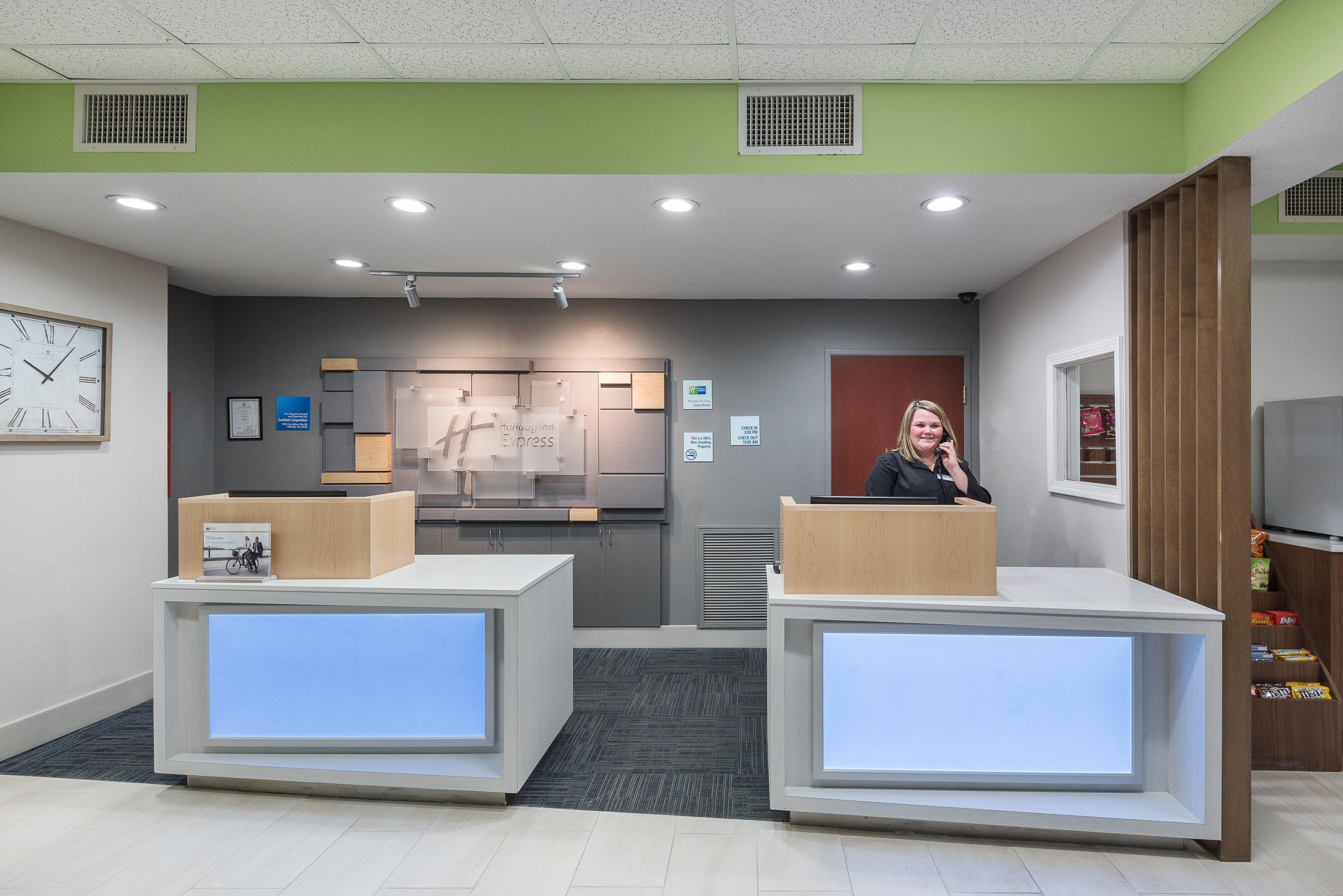 Holiday Inn Express Hillsville By Ihg Extérieur photo