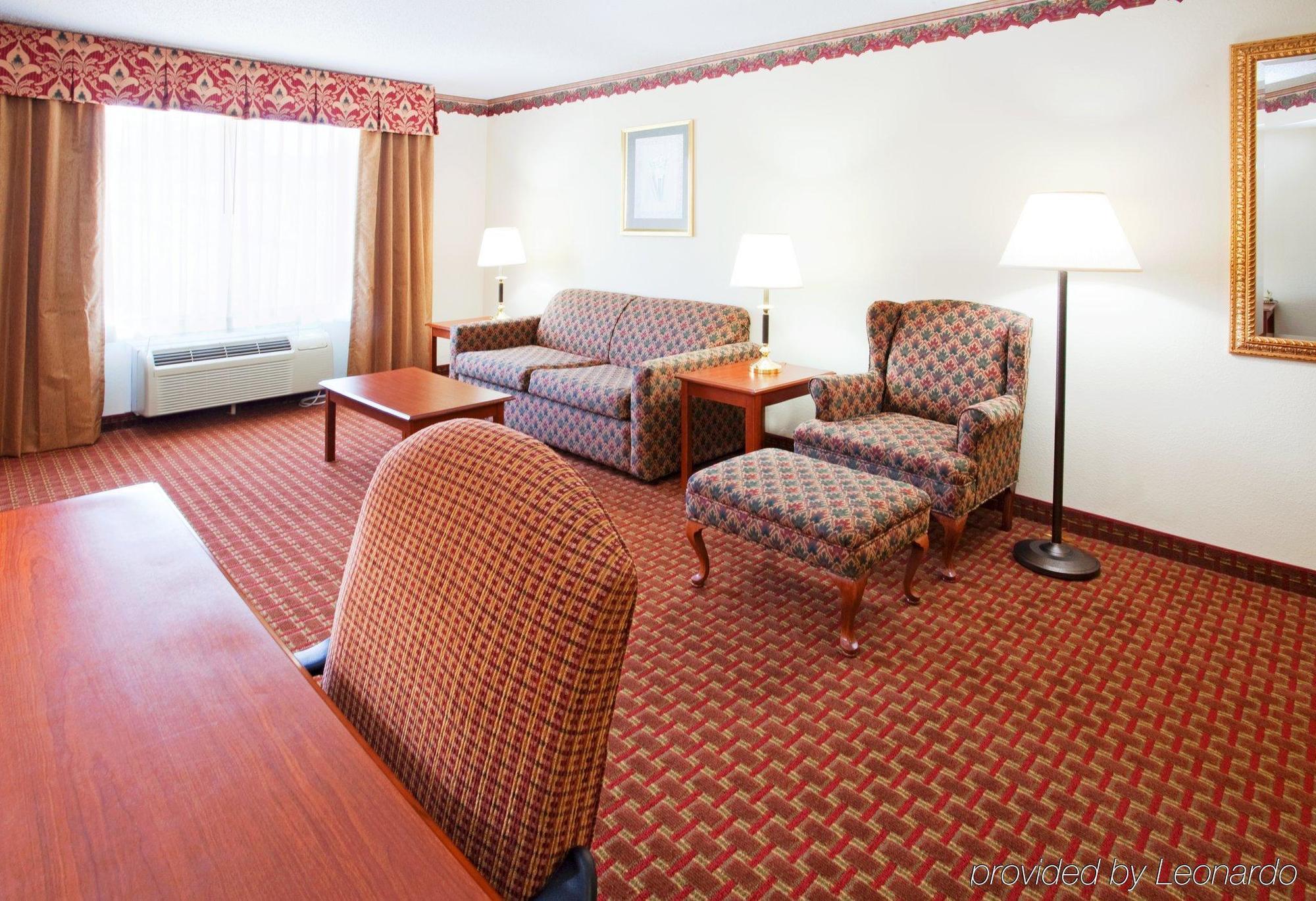 Holiday Inn Express Hillsville By Ihg Extérieur photo