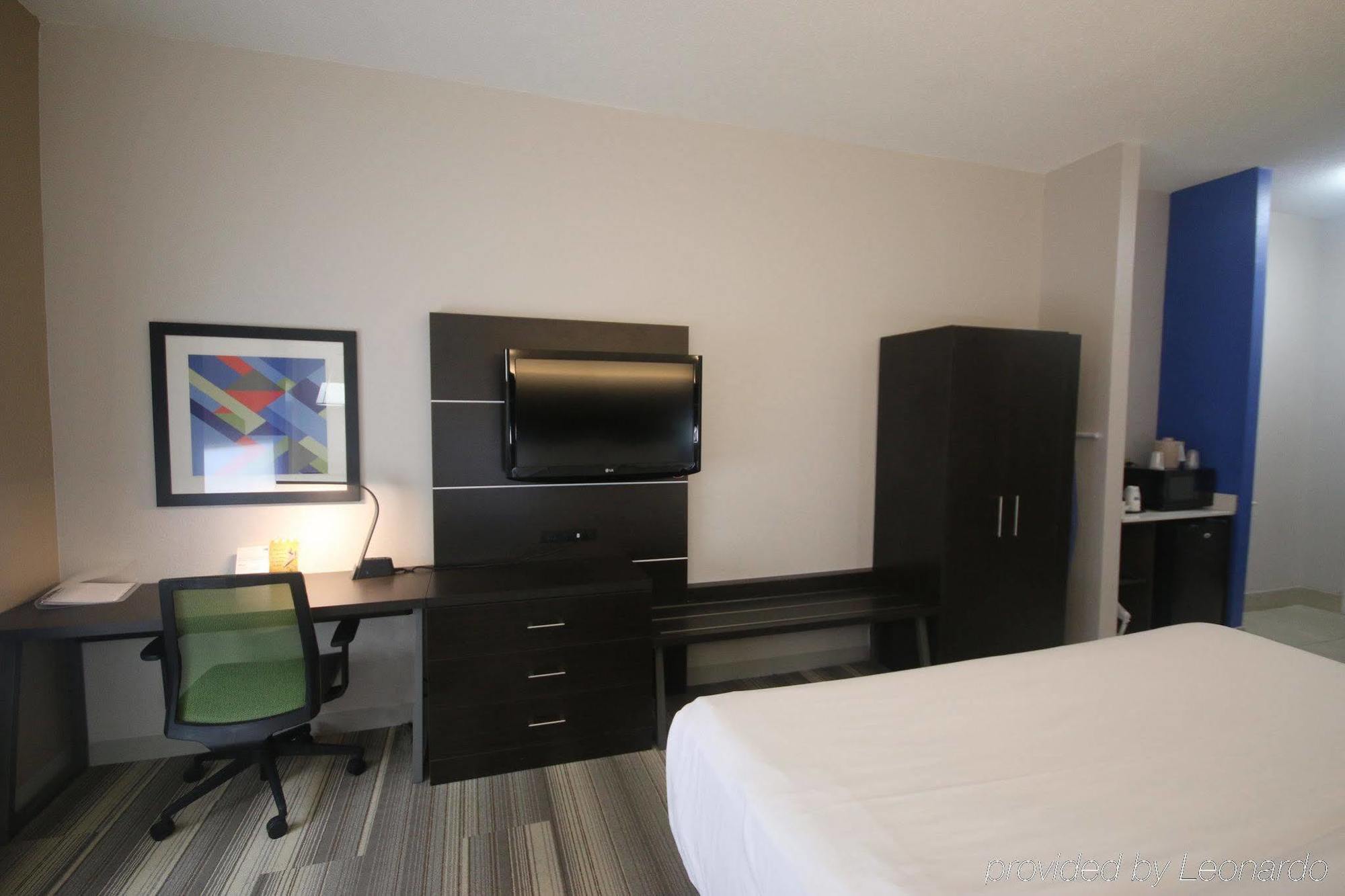 Holiday Inn Express Hillsville By Ihg Extérieur photo