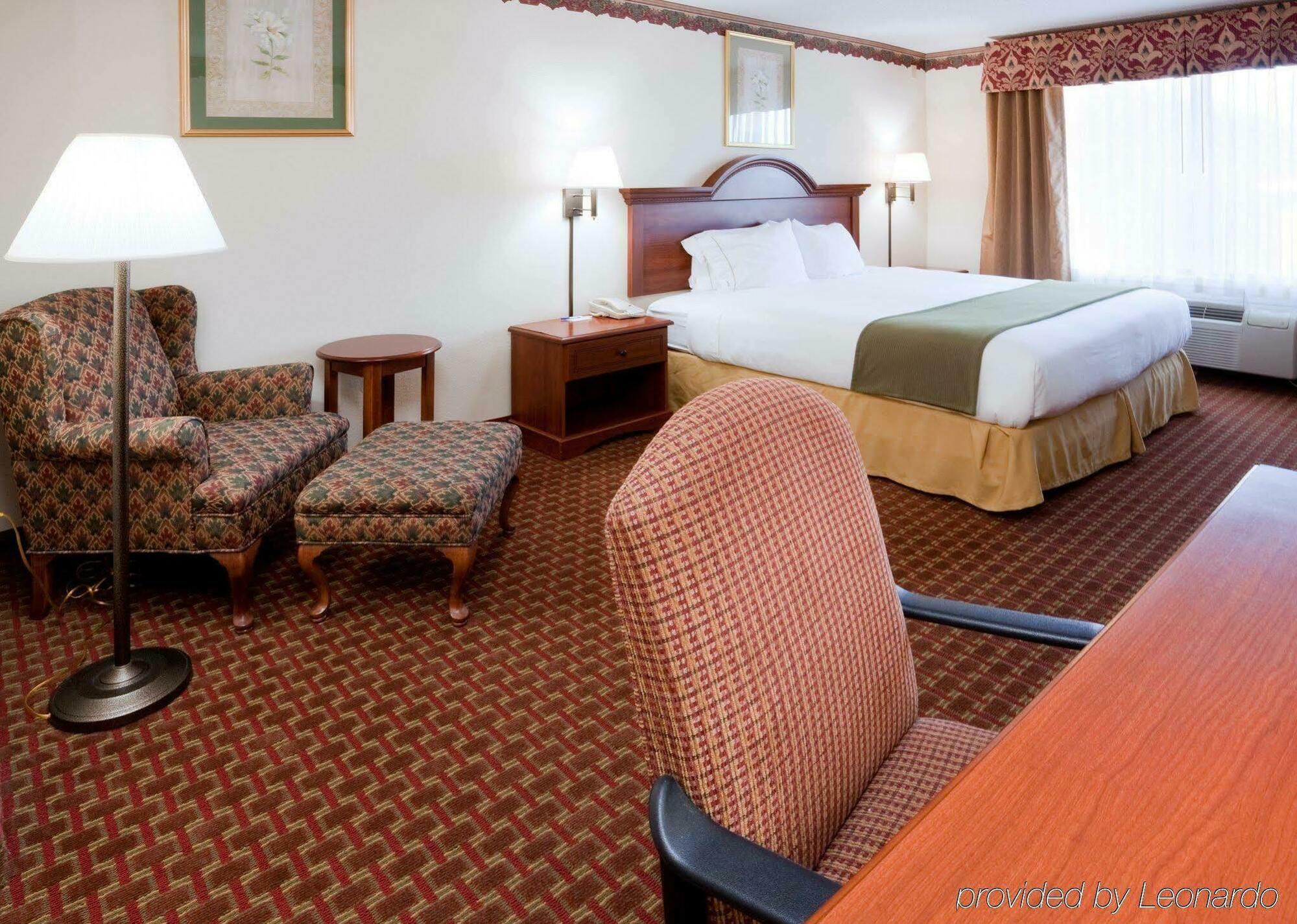 Holiday Inn Express Hillsville By Ihg Extérieur photo