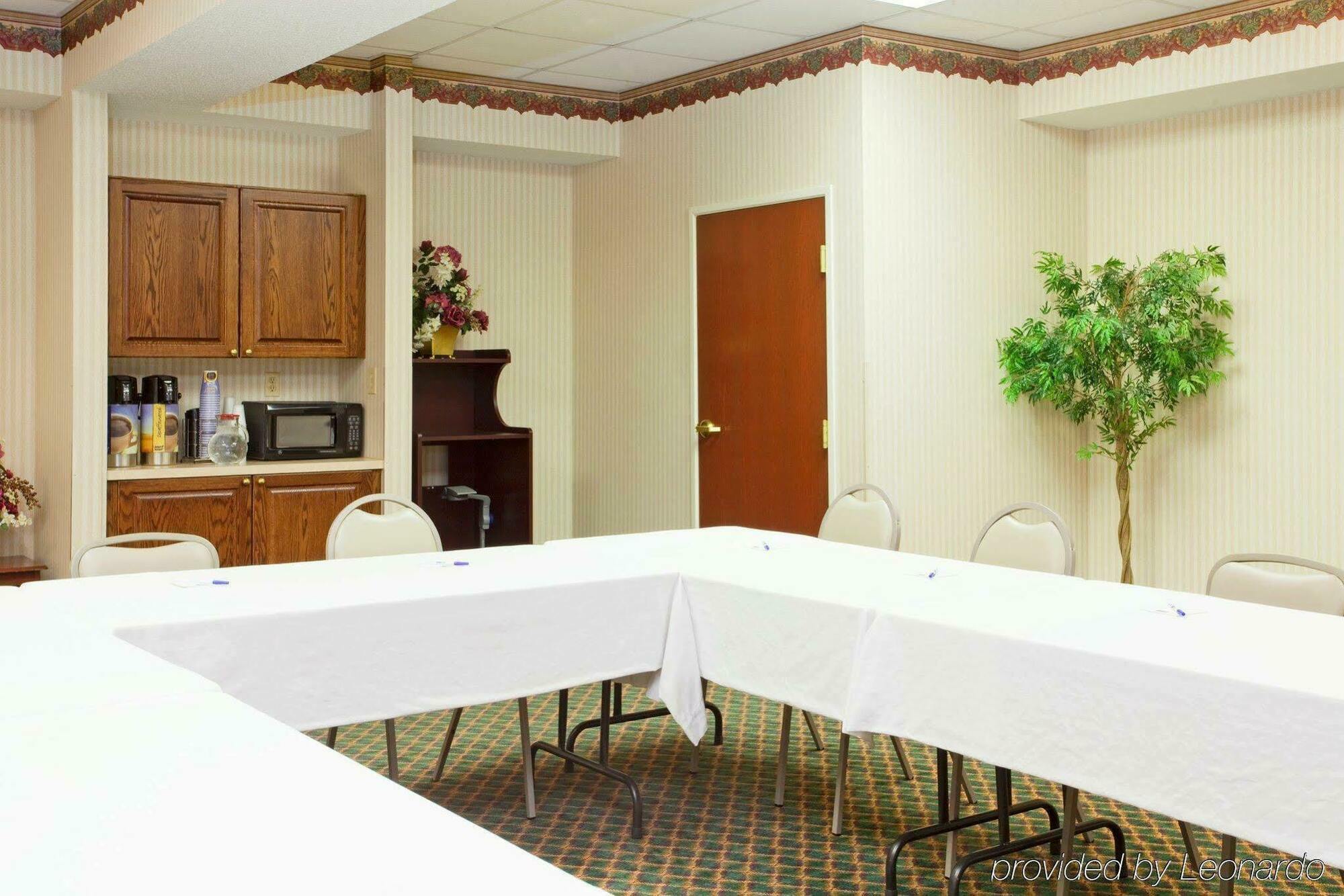 Holiday Inn Express Hillsville By Ihg Extérieur photo