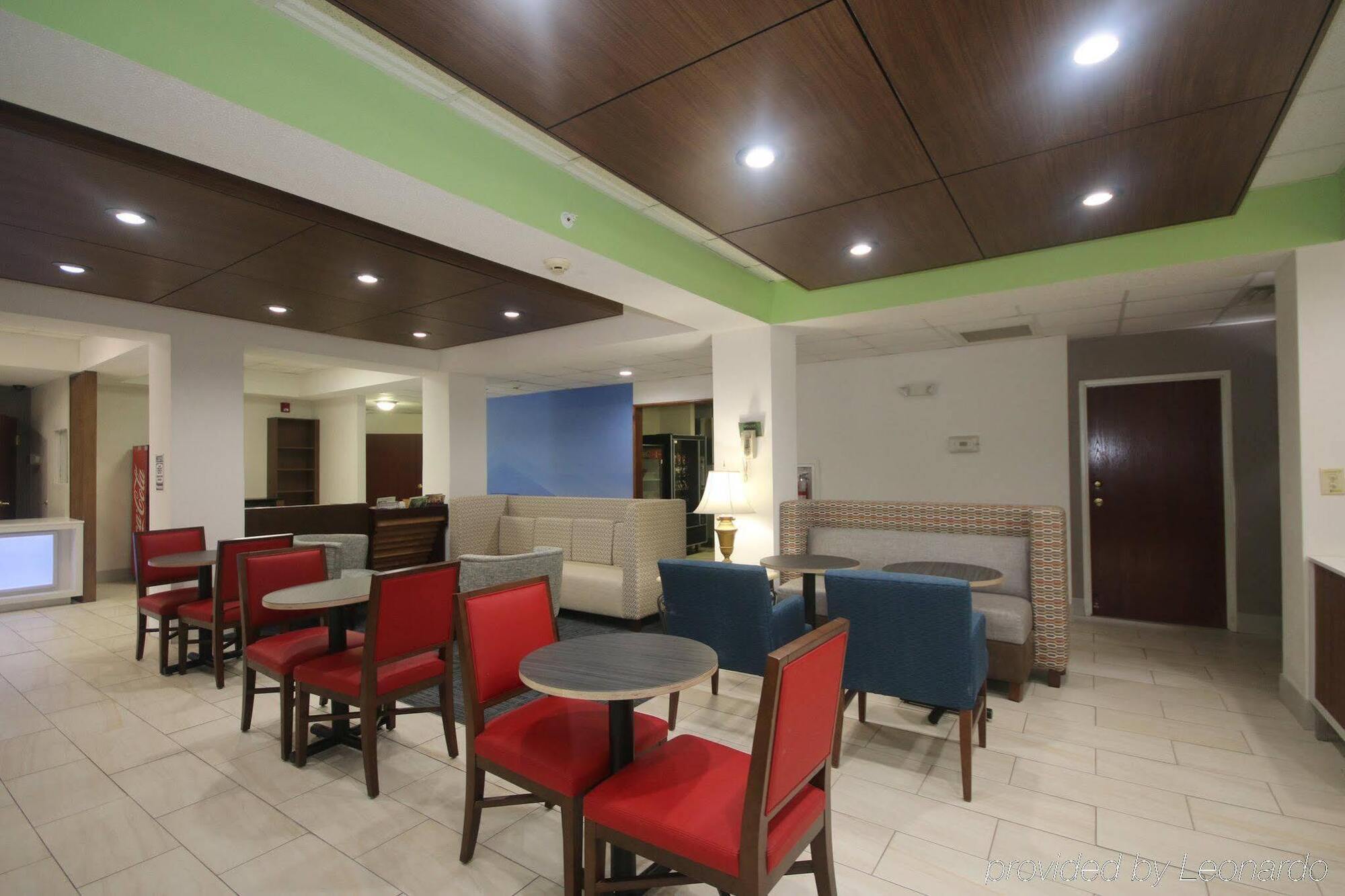 Holiday Inn Express Hillsville By Ihg Extérieur photo