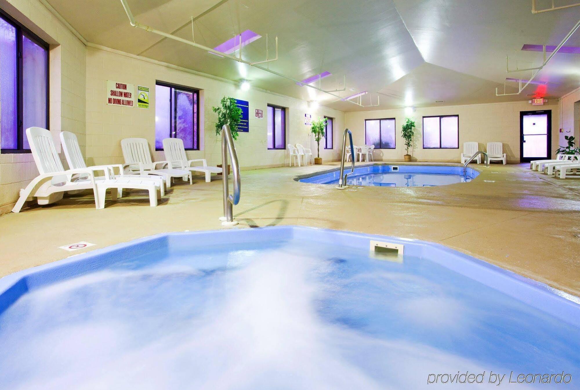 Holiday Inn Express Hillsville By Ihg Extérieur photo